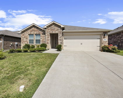 2302 Broken Bow Trl, Crandall