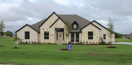 1240 Jungle Dr, Forney