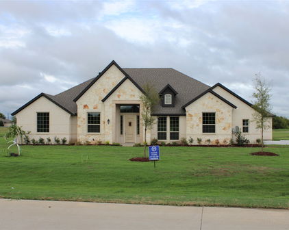 1240 Jungle Dr, Forney
