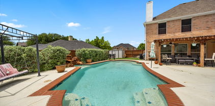 1230 Donegal Ln, Garland