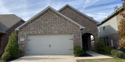 1663 Timpson Dr, Forney