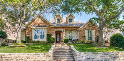 2345 Falls View Dr, Rockwall