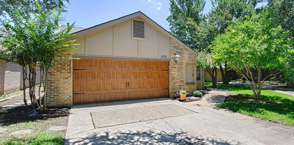 4112 Pokolodi Cir, Addison