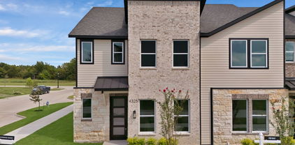 4325 Centerton Mews, Rowlett