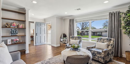 2823 Bay Meadows Cir, Farmers Branch