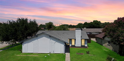 1801 Baylor Dr, Richardson