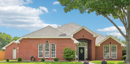 612 Christan Ct, Rockwall