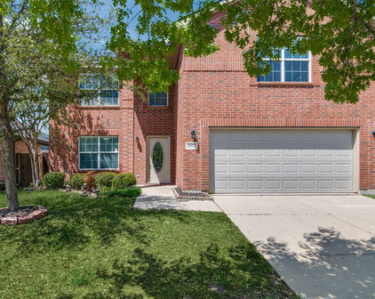2027 Pine Knot Dr, Heartland