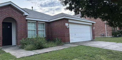 2100 Aster Trl, Forney
