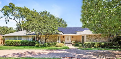 14214 Edgecrest Dr, Dallas