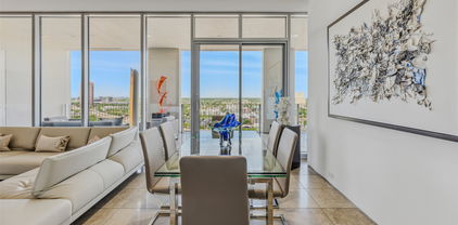 1717 Arts Plz Unit 1804, Dallas