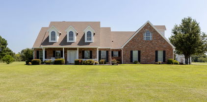 10747 County Road 2326, Terrell