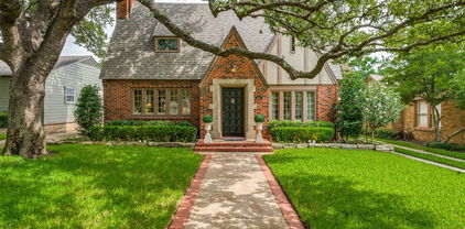835 Salmon Dr, Dallas
