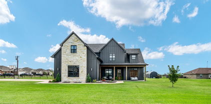 18404 County Road 4001, Mabank