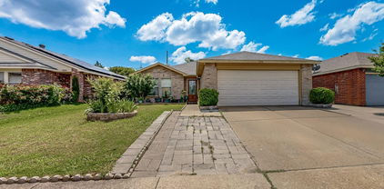 230 Idlewyld Dr, Mesquite