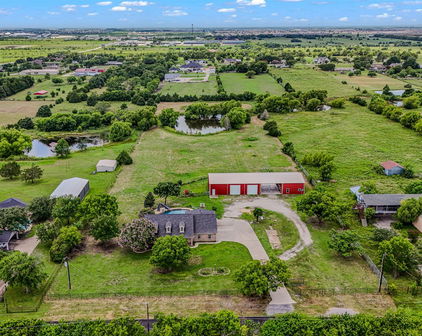 16001 Calvert Rd, Forney
