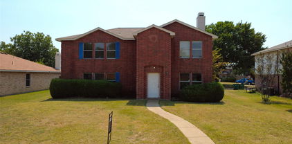 652 Lowe Dr, Cedar Hill