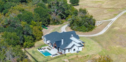 12632 Hiram Rd, Wills Point