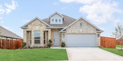 3338 Blazing Star Dr, Crandall