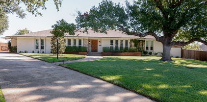 10812 Royal Park Dr, Dallas