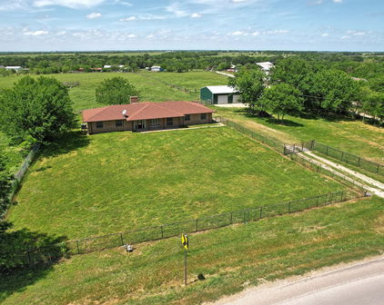 12393 Fm 1392, Terrell