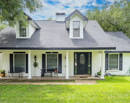519 S Pearl St, Kemp