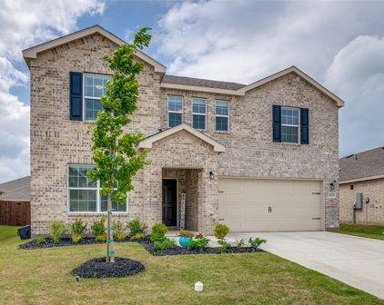 1607 Silas Dr, Forney