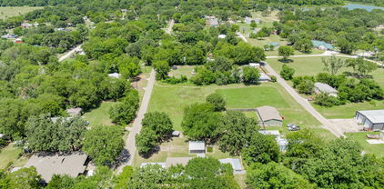 1120 Redoak Dr, West Tawakoni