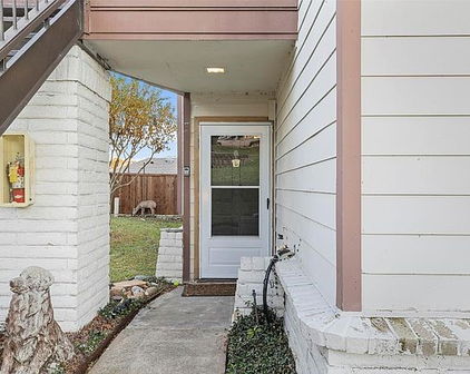 442 Yacht Club Dr, Rockwall