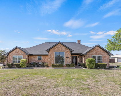10727 Old Military Trl, Forney
