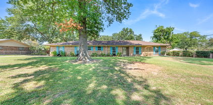 2628 Charity Rd, Commerce