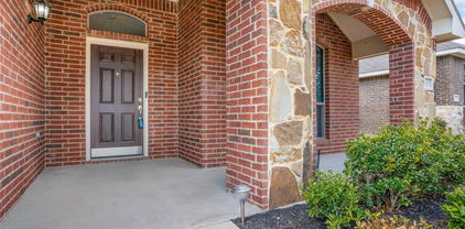 520 Trailblazer Rd, Forney