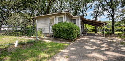 9773 Comanche Ln, Quinlan