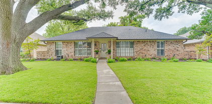 1914 Westminister Dr, Rowlett