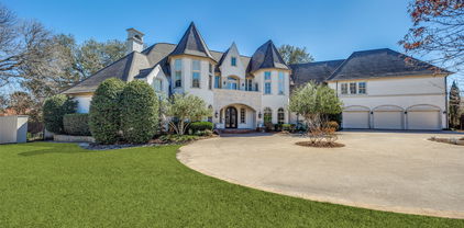 10750 Welch Rd, Dallas