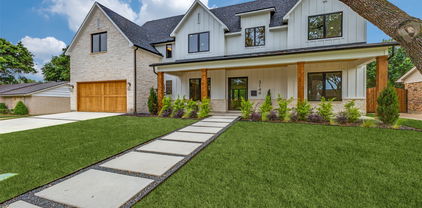 3144 La Kenta Cir, Farmers Branch