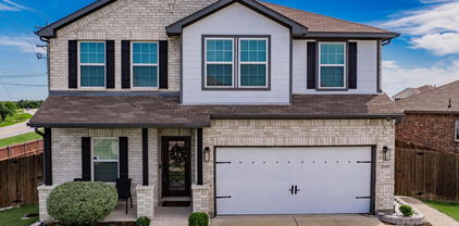 2049 Hartley Dr, Forney