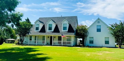 732 Equestrian Dr, Rockwall