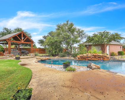 10121 Irish Ridge St, Forney