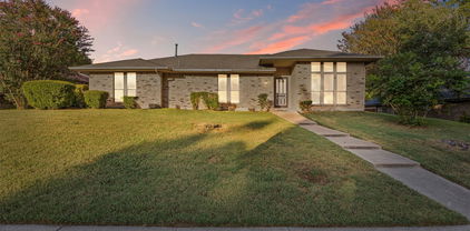1340 Grand Teton Dr, Desoto