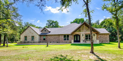 2121 Canyon Lake Rd, Wills Point