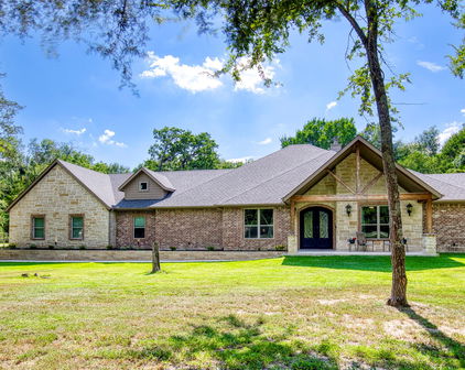 2121 Canyon Lake Rd, Wills Point