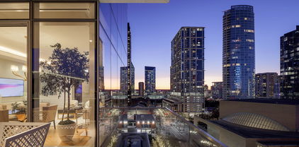 1747 Leonard St Unit 802, Dallas