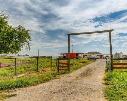 5404 Stitzle Rd, Crandall