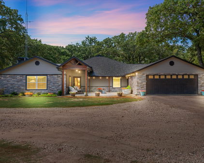 12260 County Road 4017, Kemp
