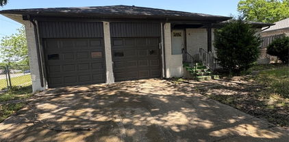 2306 Greenland Dr, Dallas