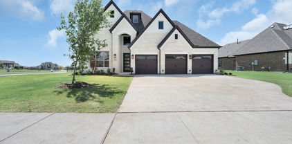 105 Deep Water Ct, Heath