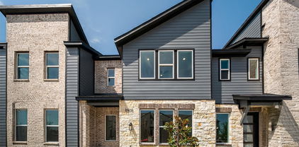 8906 Lowell St, Rowlett