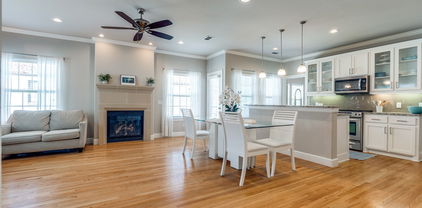 4100 Emerson Ave Unit 8, University Park