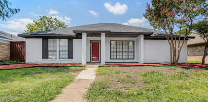 202 E Schreiber St, Garland